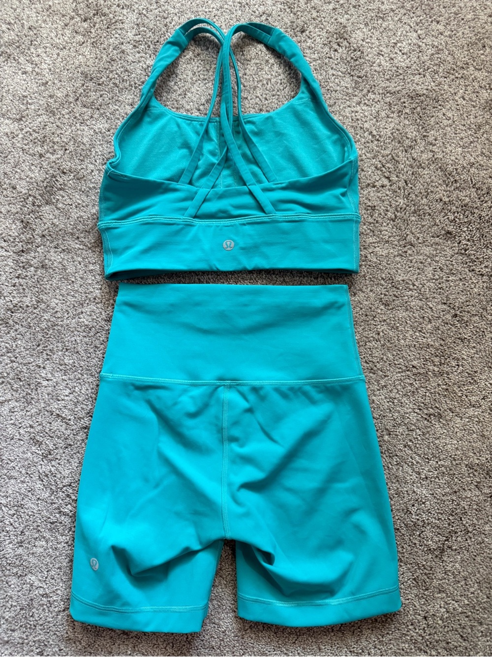 Lululemon set - Picture 2 of 3